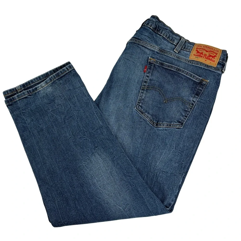 Levi's 541 Athletic Taper Jeans Men's W48 L30 Medium‎ Wash Stretch Denim